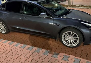 Tesla Model 3 73.187 km 22.999 &euro; Lehrte 31275