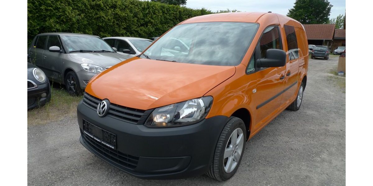 VW Caddy 114.000 km 12.490 &euro; Holtensen 30974