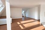 Dachgeschoßwohnung Elze - 5 Zimmer, 180 m&sup2;, 1.400&euro; | Angebot:27585380