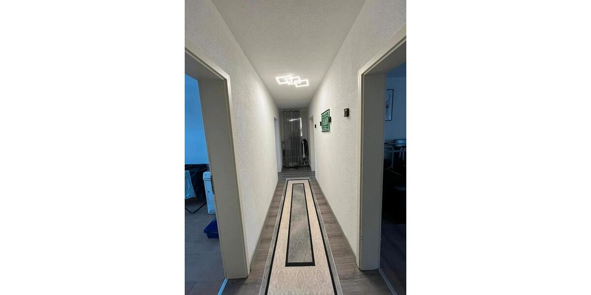 Etagenwohnung Peine - 3 Zimmer, 80 m&sup2;, 1.200&euro; | Angebot:27614716