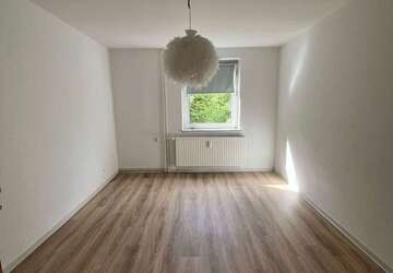 Wohnung Salzgitter Ortschaft Ost - 3 Zimmer, 69 m&sup2;, 446&euro; | Angebot:27451866