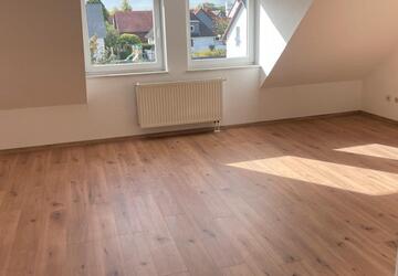 Wohnung Giesen - 3 Zimmer, 74 m&sup2;, 660&euro; | Angebot:27556476