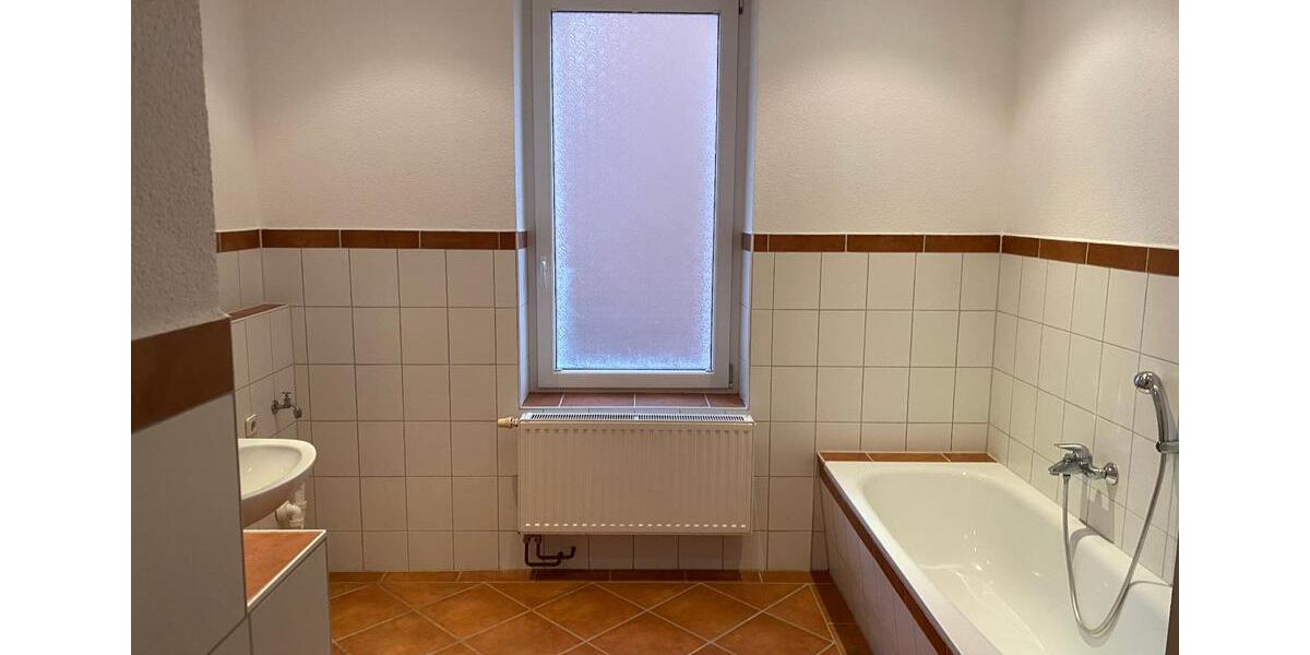 Etagenwohnung Hildesheim Himmelsthür - 3 Zimmer, 80 m&sup2;, 800&euro; | Angebot:27605341