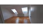 Dachgeschoßwohnung Hildesheim - 4 Zimmer, 75 m&sup2;, 560&euro; | Angebot:27569356