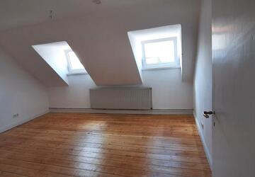 Wohnung Hildesheim - 4 Zimmer, 75 m&sup2;, 560&euro; | Angebot:27569356