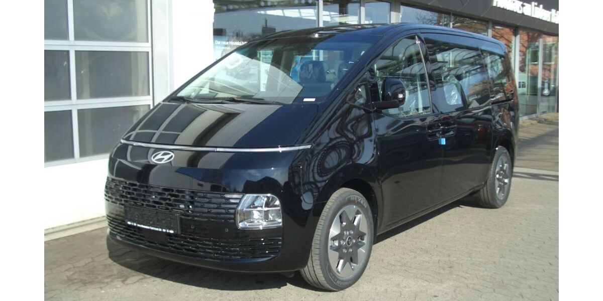Hyundai STARIA 2.950 km 40.890 &euro; Hannover 30453