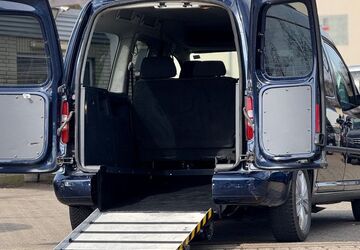 VW Caddy 142.800 km 24.900 &euro; Salzgitter 38259