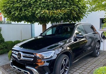 Mercedes-Benz GLC 300 96.500 km 31.700 &euro; Bad Salzdetfurth 31162