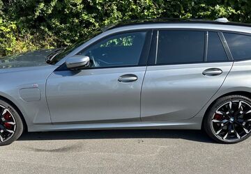 BMW 330 23.300 km 47.500 &euro; Hannover 30659