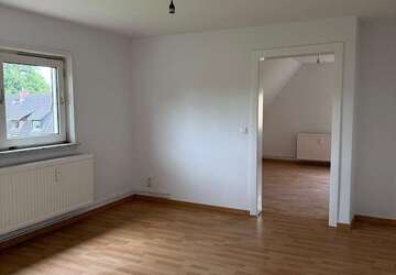 Wohnung Salzgitter Hallendorf - 4 Zimmer, 75 m&sup2;, 430&euro; | Angebot:27377018