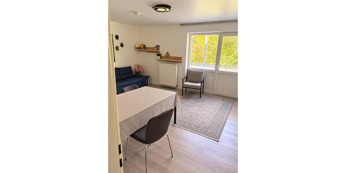 Etagenwohnung Ronnenberg - 4 Zimmer, 94 m&sup2;, 1.000&euro; | Angebot:27567432