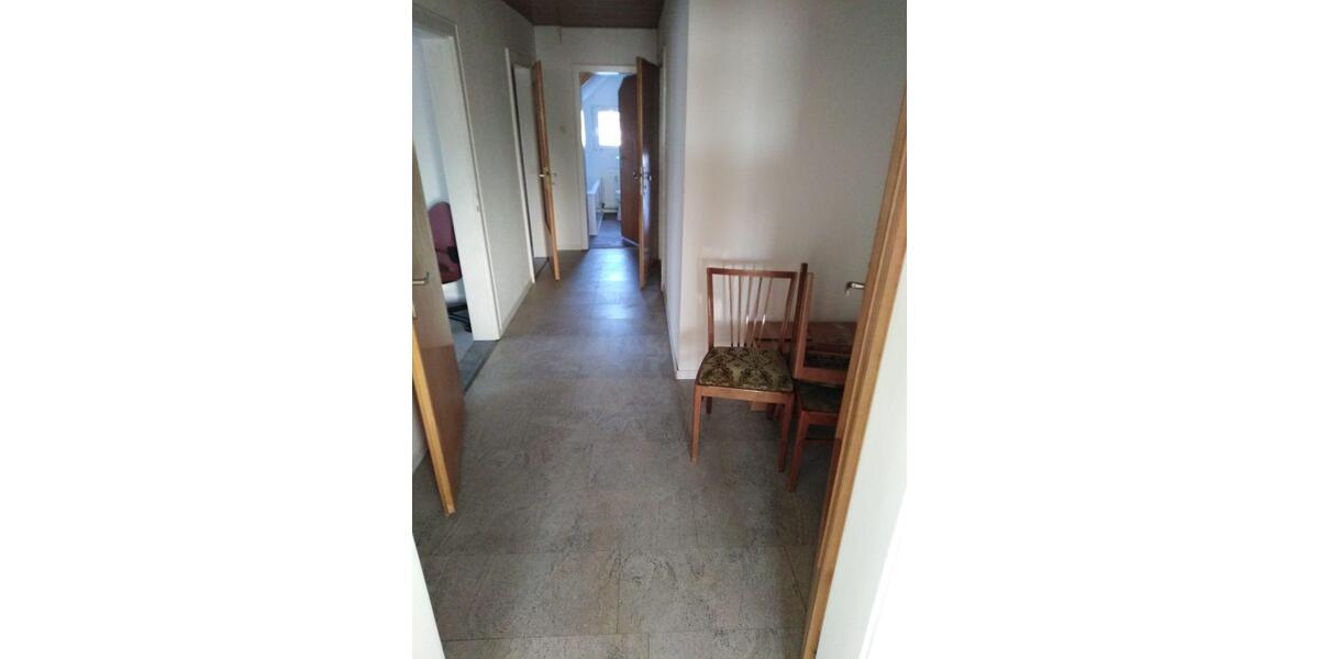 Dachgeschoßwohnung Duingen - 3 Zimmer, 65 m&sup2;, 450&euro; | Angebot:27594873