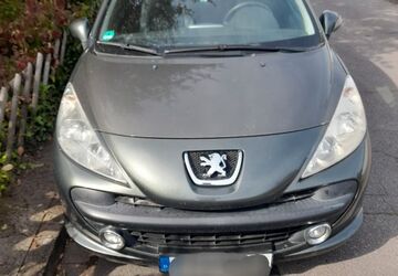 Peugeot 207 235.877 km 950 &euro; Peine 31228