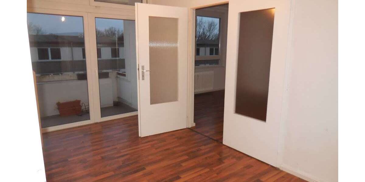 Etagenwohnung Salzgitter Fredenberg - 3 Zimmer, 77 m&sup2;, 457&euro; | Angebot:27376975