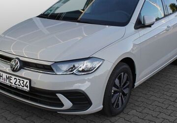 VW Polo 27.900 km 16.689 &euro; Springe 31832