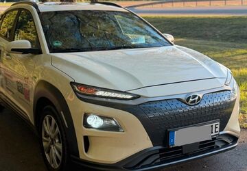 Hyundai KONA Elektro 212.000 km 10.500 &euro; Hannover 30453