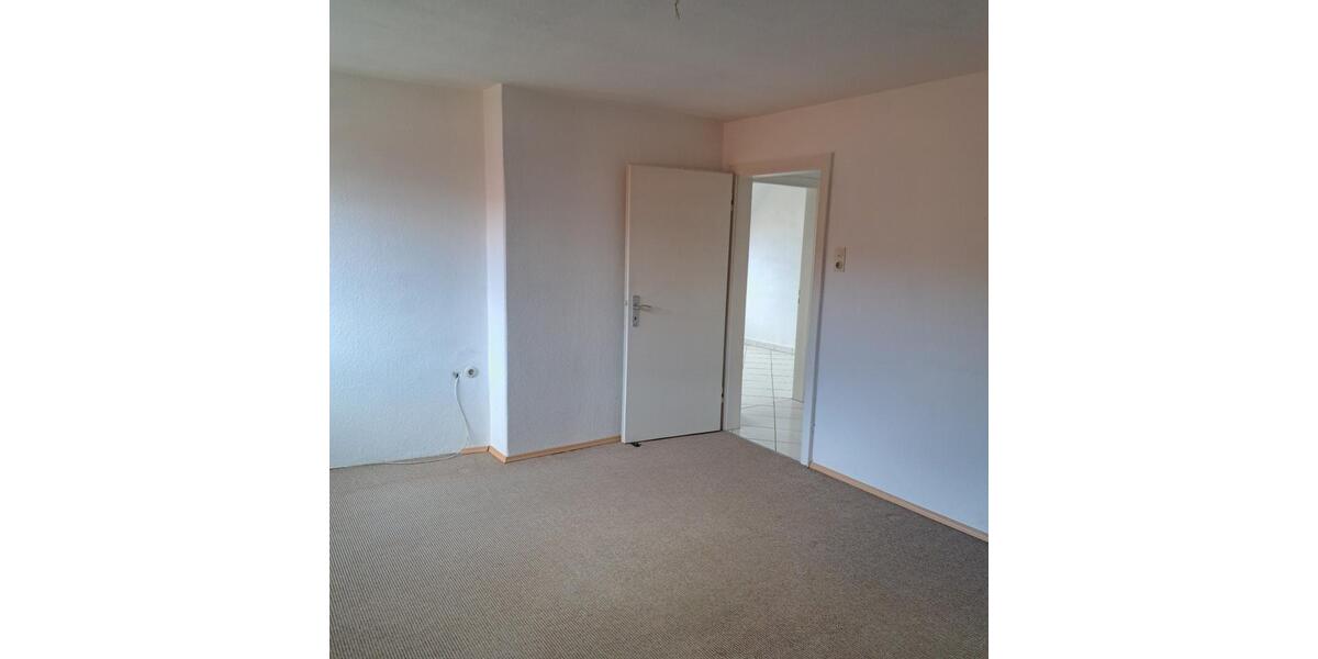 Dachgeschoßwohnung Gronau (Leine) - 2 Zimmer, 67 m&sup2;, 660&euro; | Angebot:27551136