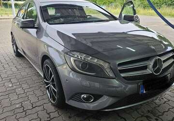 Mercedes-Benz A 180 216.000 km 9.100 &euro; Peine, Stadt 31228