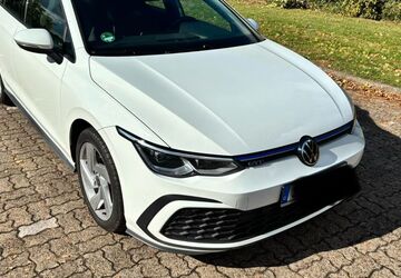 VW Golf 83.590 km 18.900 &euro; Salzgitter 38228