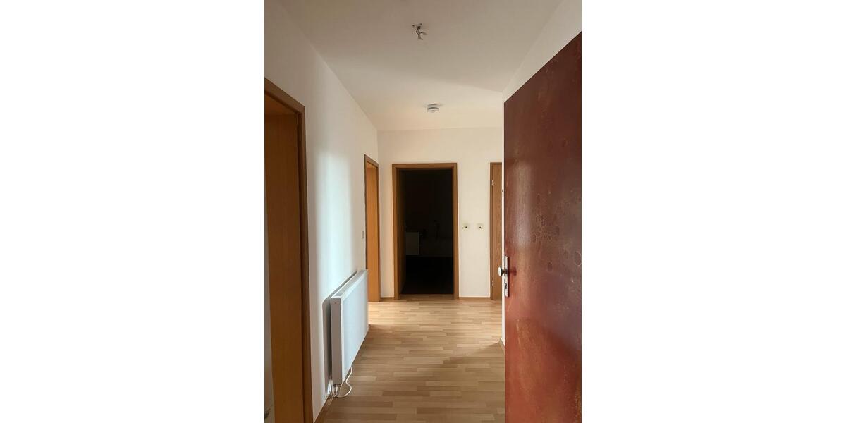 Dachgeschoßwohnung Holle - 2 Zimmer, 62 m&sup2;, 550&euro; | Angebot:27580718