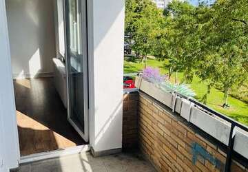 Wohnung Hildesheim Oststadt/Stadtfeld - 3 Zimmer, 72 m&sup2;, 600&euro; | Angebot:27475589