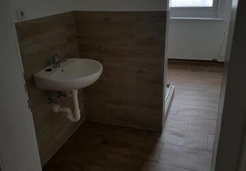 Wohnung Lamspringe - 3 Zimmer, 75 m&sup2;, 450&euro; | Angebot:27543720