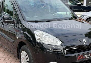 Peugeot Partner Tepee 80.000 km 7.999 &euro; Lamspringe 31195