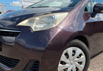 Toyota Verso-S 204.000 km 3.999 &euro; Hildesheim 31137