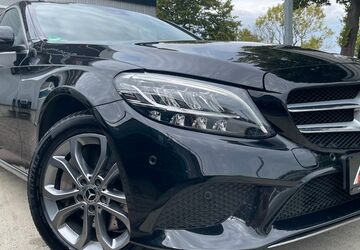Mercedes-Benz C 300 82.000 km 24.990 &euro; Hannover 30453