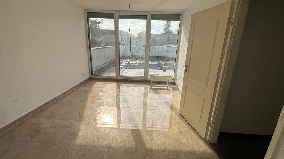 Etagenwohnung Lehrte - 3 Zimmer, 70 m&sup2;, 1.000&euro; | Angebot:27594786