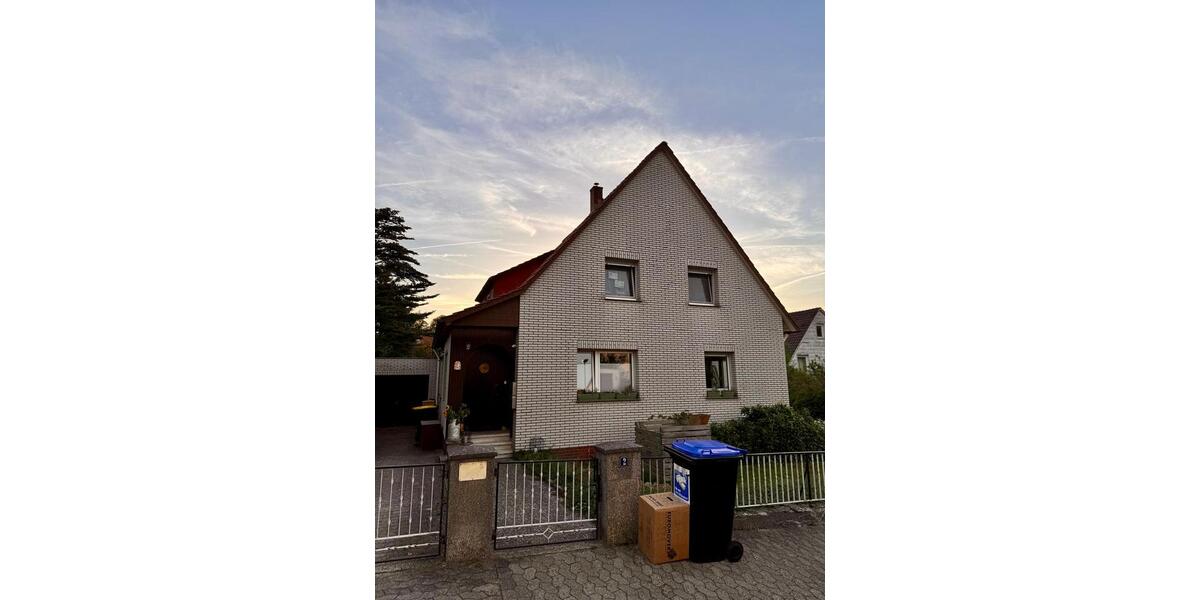 Dachgeschoßwohnung Springe - 4 Zimmer, 74 m&sup2;, 650&euro; | Angebot:27600227