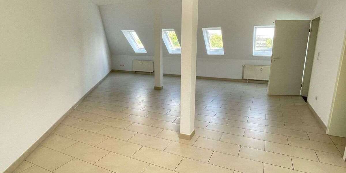 Etagenwohnung Hildesheim - 2 Zimmer, 70 m&sup2;, 495&euro; | Angebot:27363763