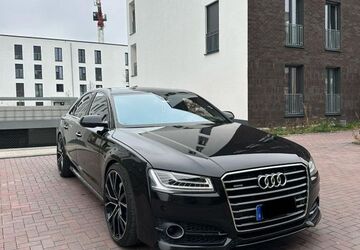 Audi A8 215.000 km 22.999 &euro; Hildesheim 31139