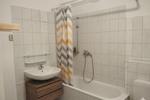 Erdgeschoßwohnung Pattensen - 4 Zimmer, 120 m&sup2;, 1.050&euro; | Angebot:27587337