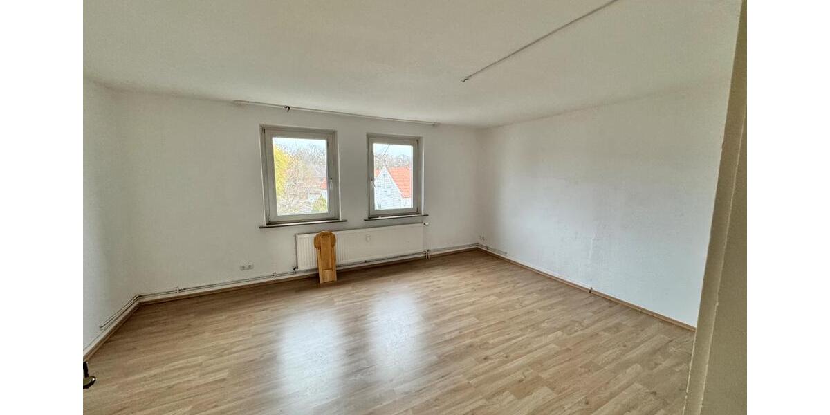 Dachgeschoßwohnung Peine Südstadt - 4 Zimmer, 100 m&sup2;, 750&euro; | Angebot:27597629