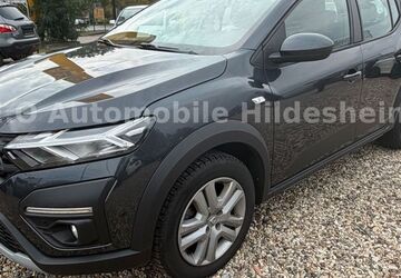 Dacia Sandero 89.000 km 10.490 &euro; Hildesheim 31135