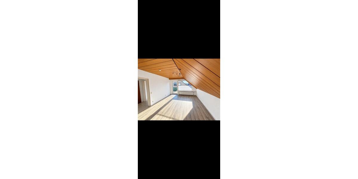 Dachgeschoßwohnung Peine Peine Kernstadt - 3 Zimmer, 92 m&sup2;, 950&euro; | Angebot:27611514