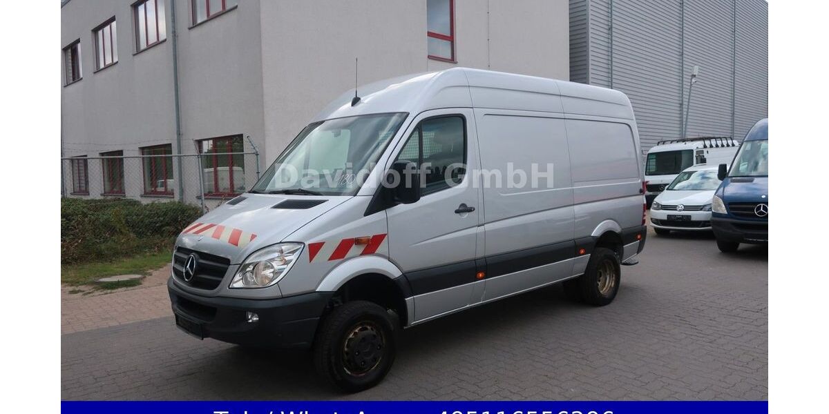 Mercedes-Benz Sprinter 211.489 km 16.900 &euro; Hannover 30179
