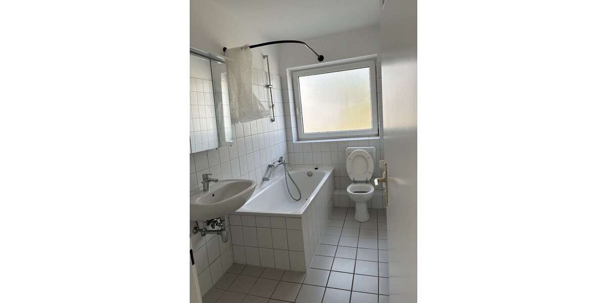Etagenwohnung Salzgitter Lebenstedt - 3 Zimmer, 60 m&sup2;, 359&euro; | Angebot:27564741