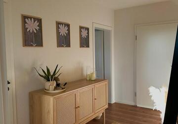 Wohnung Sarstedt - 2 Zimmer, 80 m&sup2;, 720&euro; | Angebot:27537942