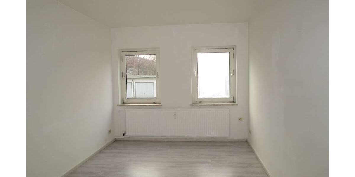 Etagenwohnung Salzgitter Lebenstedt - 3 Zimmer, 49 m&sup2;, 287&euro; | Angebot:27377001