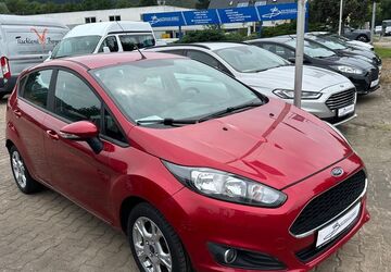 Ford Fiesta 51.723 km 7.990 &euro; Springe 31832