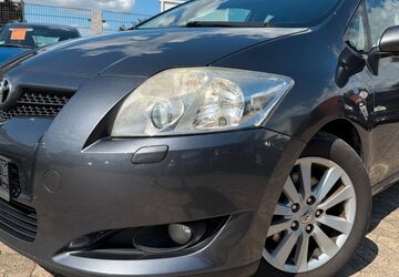Toyota Auris 223.000 km 1.990 &euro; Hildesheim 31137