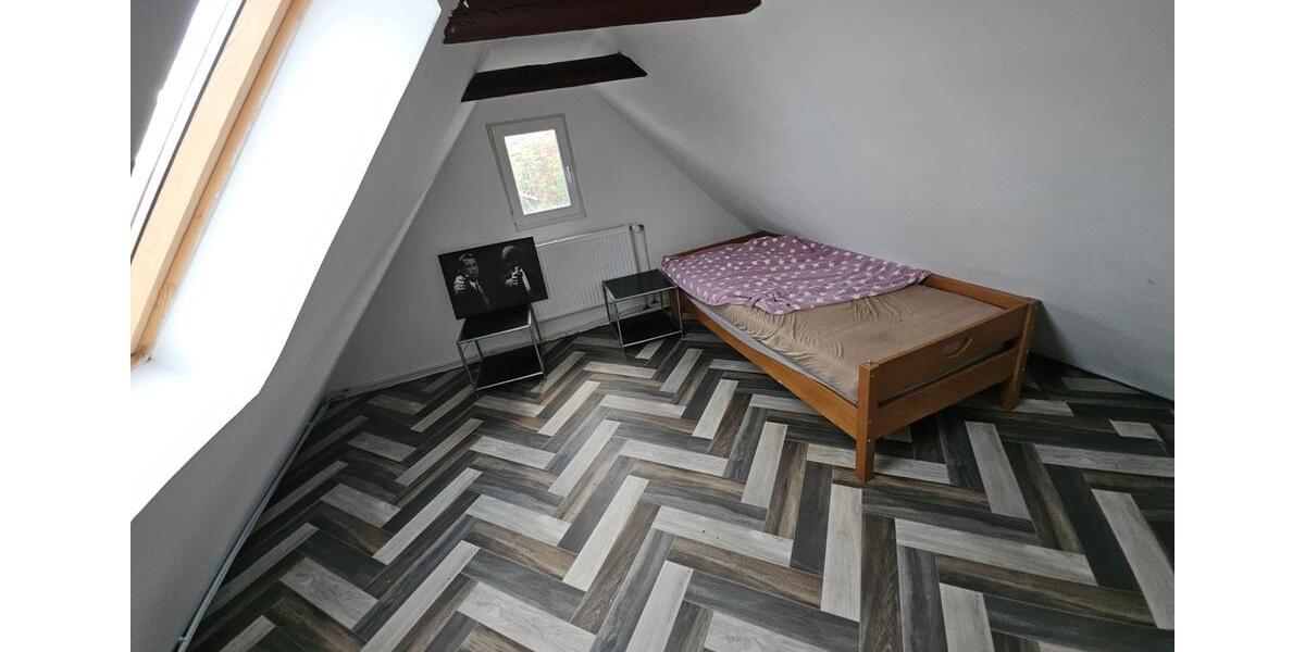 Etagenwohnung Springe - 1 Zimmer, 10 m&sup2;, 320&euro; | Angebot:27604582
