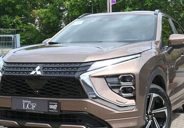 Mitsubishi Eclipse Cross 89.703 km 19.989 &euro; Laatzen 30880