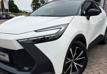Toyota C-HR 13.200 km 30.980 &euro; Hildesheim 31137