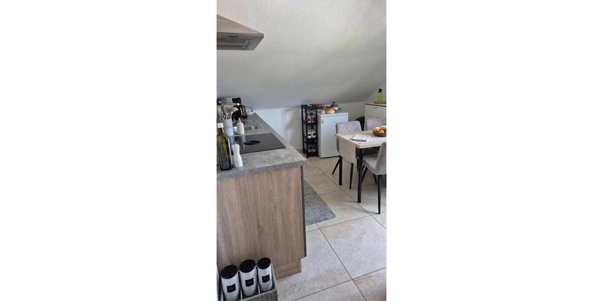 Dachgeschoßwohnung Ilsede - 2 Zimmer, 85 m&sup2;, 750&euro; | Angebot:27579648