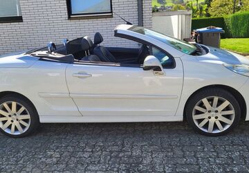 Peugeot 207 142.000 km 3.990 &euro; Alfeld 31061