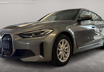 BMW i4 54.528 km 36.407 &euro; Hannover 30539