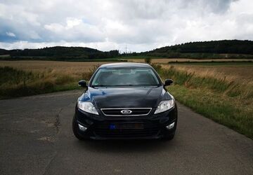 Ford Mondeo 292.000 km 2.100 &euro; Hildesheim 31135